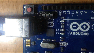 Blink đèn trên Arduino.